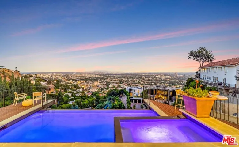 8425 Hillside Avenue, Los Angeles, California 90069
