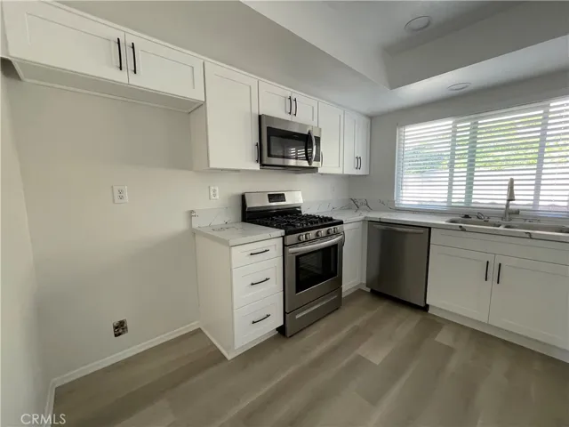 311 Gabrielle Way, Redlands, California 92374