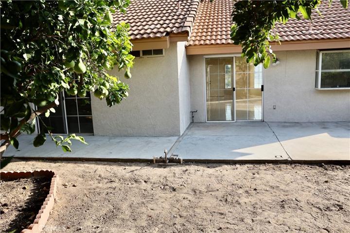 27482 Cypress Street, Highland, California 92346