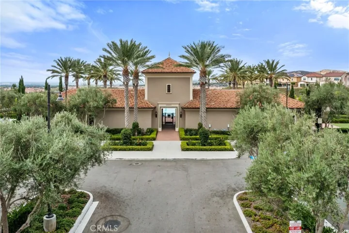 107 Messenger, Irvine, California 92618
