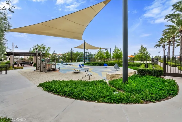 107 Messenger, Irvine, California 92618