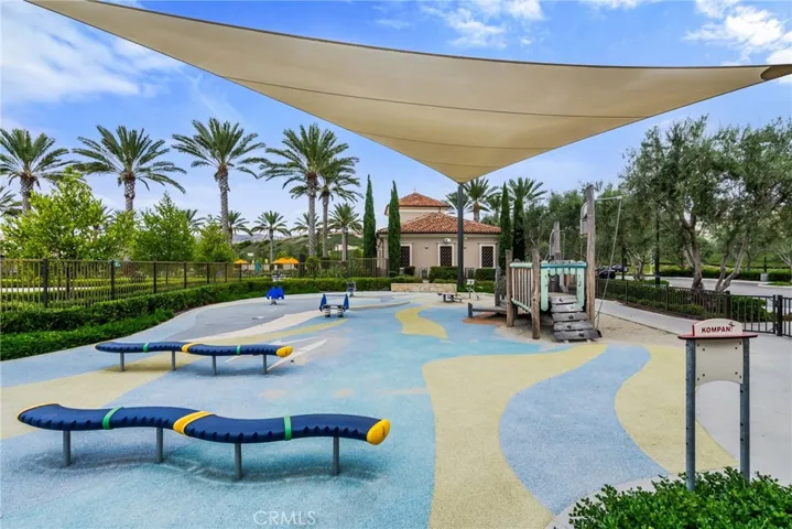 107 Messenger, Irvine, California 92618