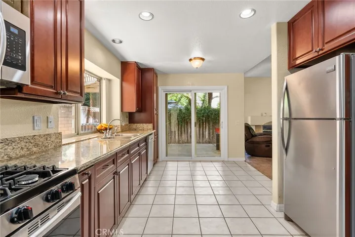 710 Napa Avenue, Redlands, California 92374