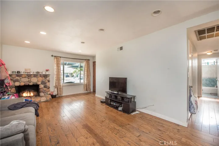 316 Atwood Drive, Corona, California 92879
