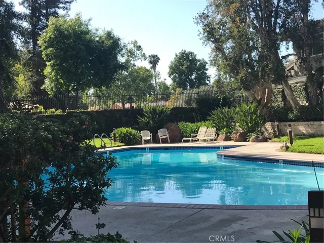 31556 Agoura Road 7, Westlake Village, California 91361