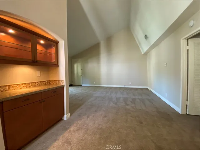 31556 Agoura Road 7, Westlake Village, California 91361