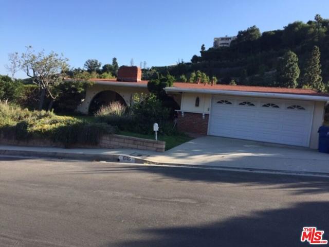 1295 El Hito Circle, Pacific Palisades, California 90272
