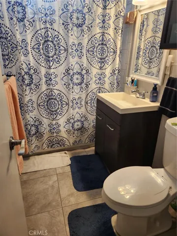 18819 Alburtis Avenue, Artesia, California 90701
