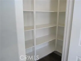 Pantry Walk-in