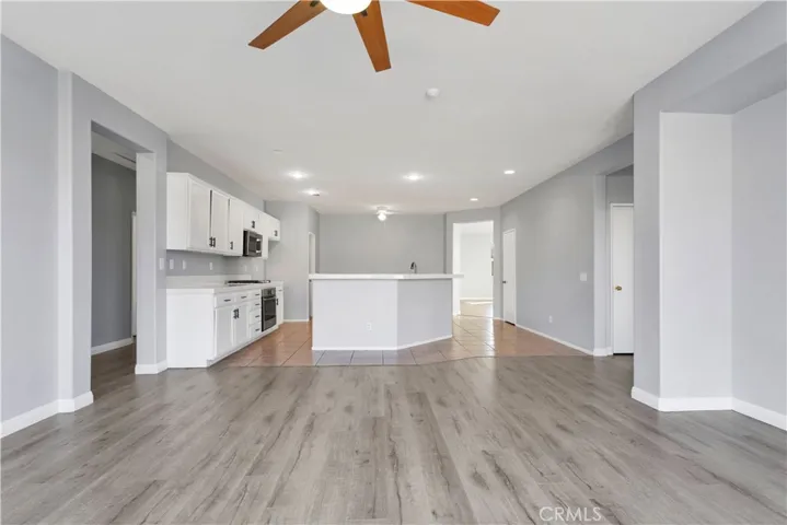 13416 Morningside Street, Hesperia, California 92344
