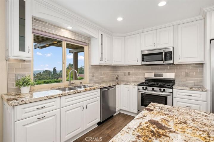 Stainless Steel appliances 5 GAS burner range