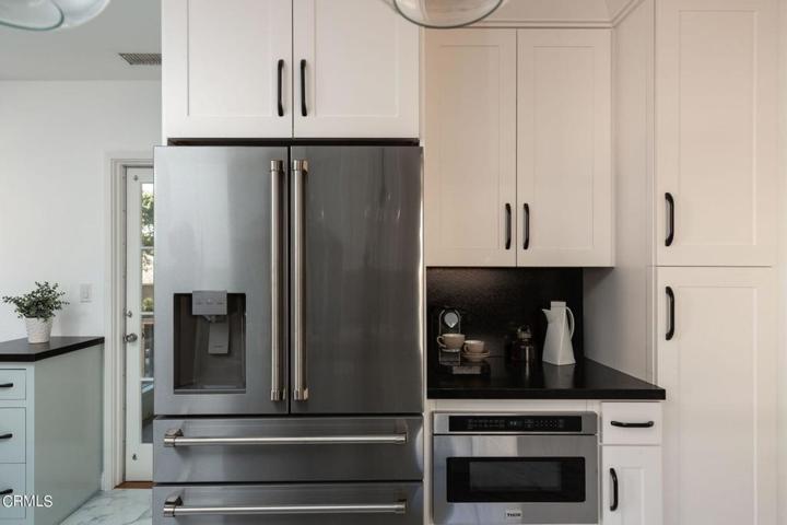 16-web-or-mls-2182 N Grand Oaks Ave - Pi