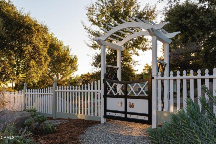 3-web-or-mls-2182 N Grand Oaks Ave - Pie