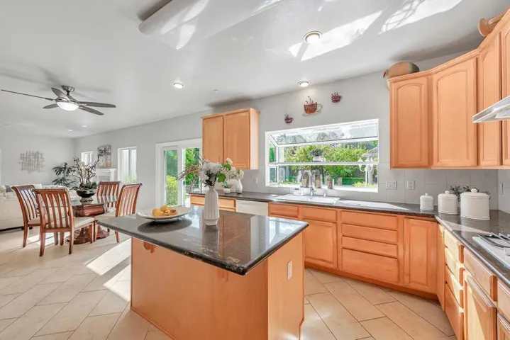 751 Pecan Way, Campbell, California 95008