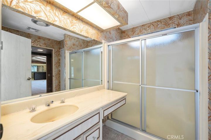 28714 Calle De La Paz, Murrieta, California 92563
