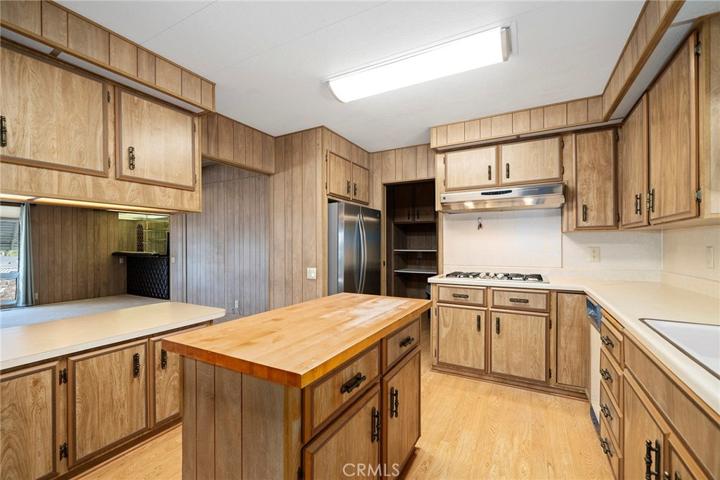 28714 Calle De La Paz, Murrieta, California 92563