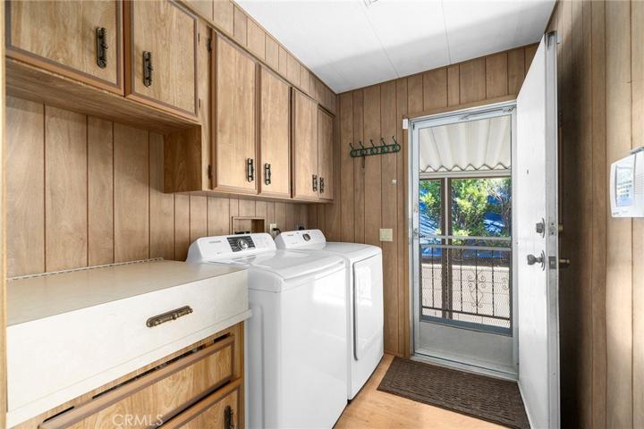 28714 Calle De La Paz, Murrieta, California 92563