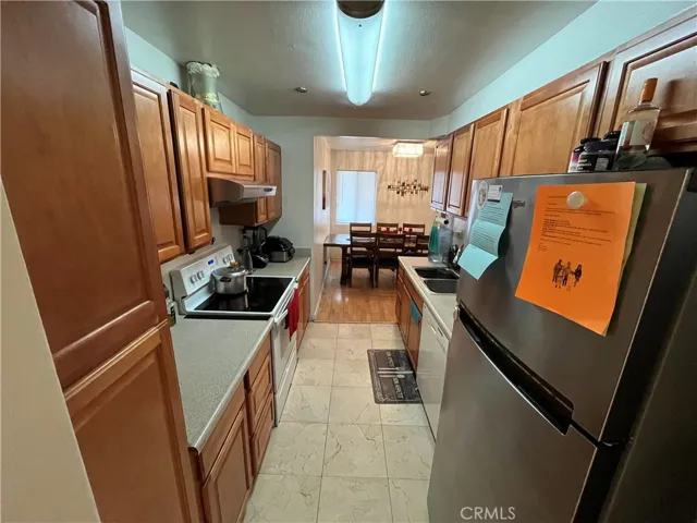 5412 Lindley Avenue 204, Encino, California 91316
