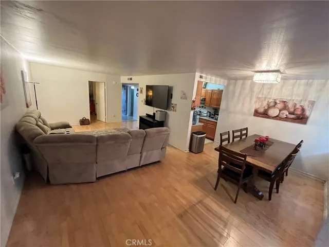 5412 Lindley Avenue 204, Encino, California 91316