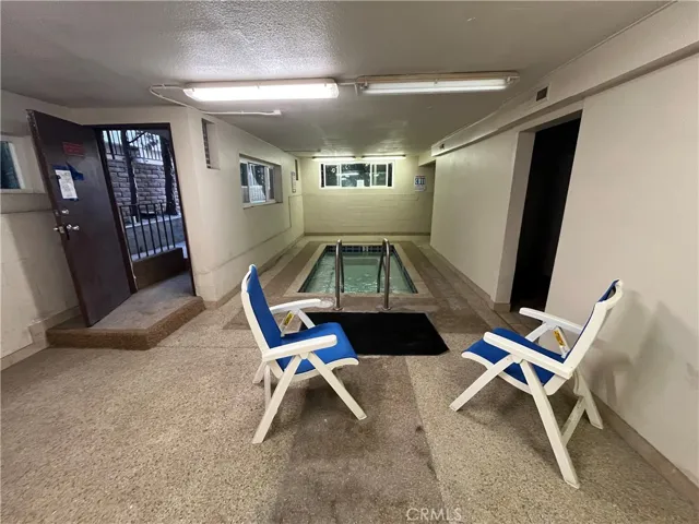 5412 Lindley Avenue 204, Encino, California 91316