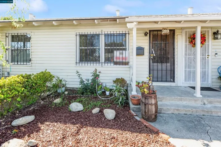 289 Curry St, Richmond, California 94801
