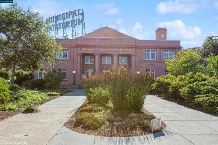 289 Curry St, Richmond, California 94801