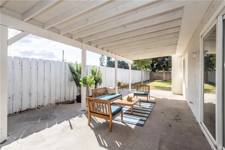 2053 Vera Court, Simi Valley, California 93063