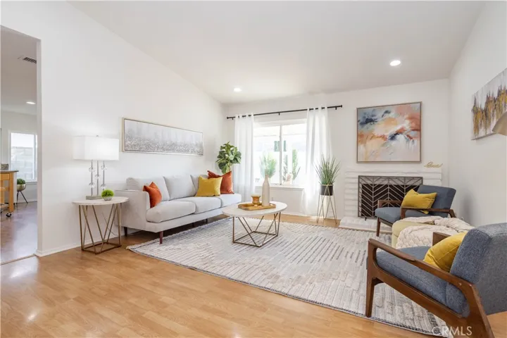 2053 Vera Court, Simi Valley, California 93063