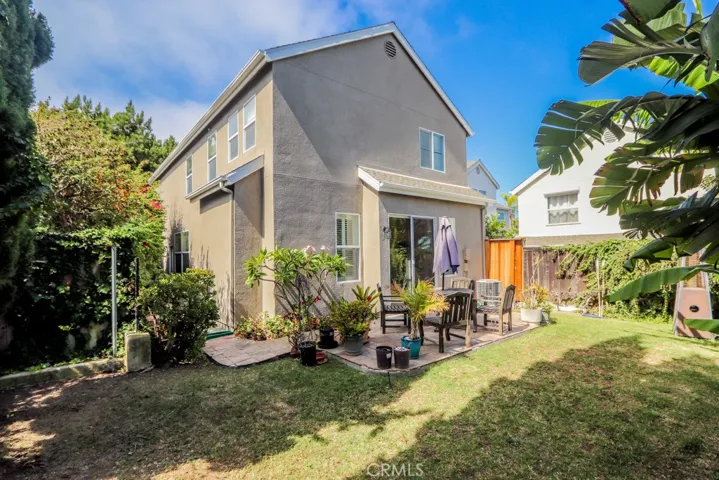 1868 Newport Terrace, San Pedro, California 90732