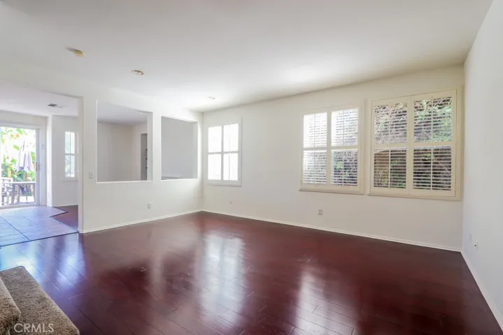 1868 Newport Terrace, San Pedro, California 90732