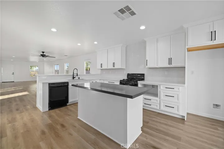 1851 E Kettering Street, Lancaster, California 93535