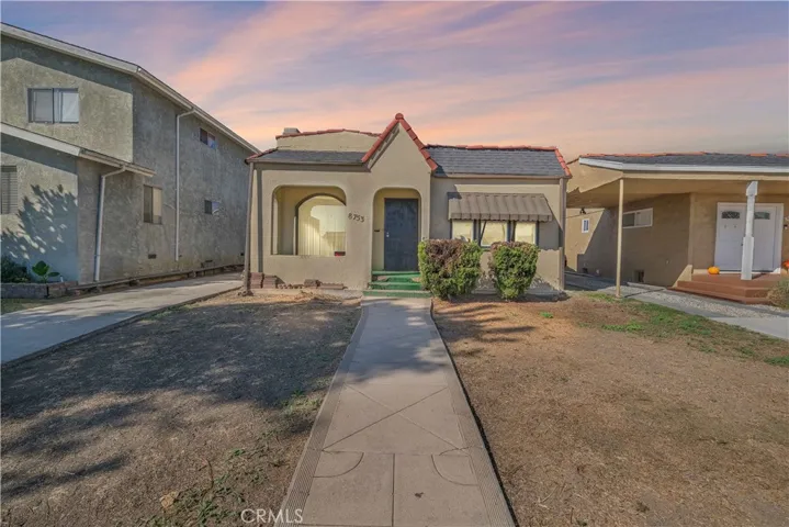 8753 Dalton Avenue, Los Angeles, California 90047