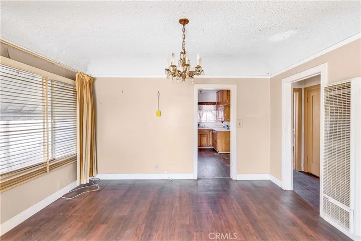 8753 Dalton Avenue, Los Angeles, California 90047