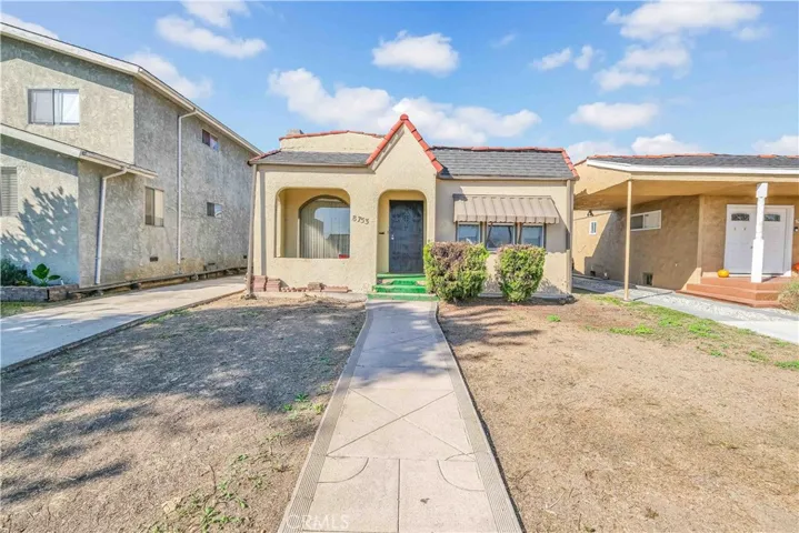 8753 Dalton Avenue, Los Angeles, California 90047