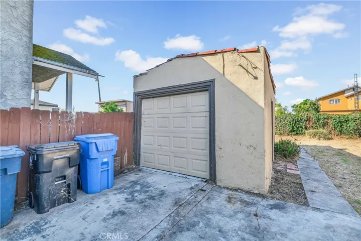 8753 Dalton Avenue, Los Angeles, California 90047