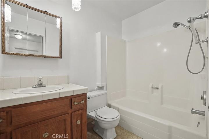2156 S Hickory Avenue, Ontario, California 91762