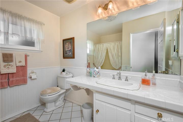 148 Rodeo Road, Glendora, California 91741