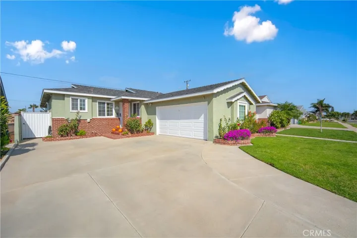 1217 West 213th Street, Torrance, California 90502
