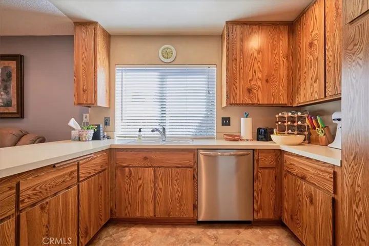 10249 Dunn Court, Riverside, California 92503