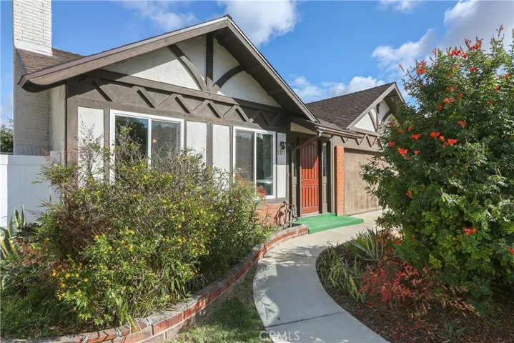 1811 Lebuan Drive, Lemon Grove, California 91945