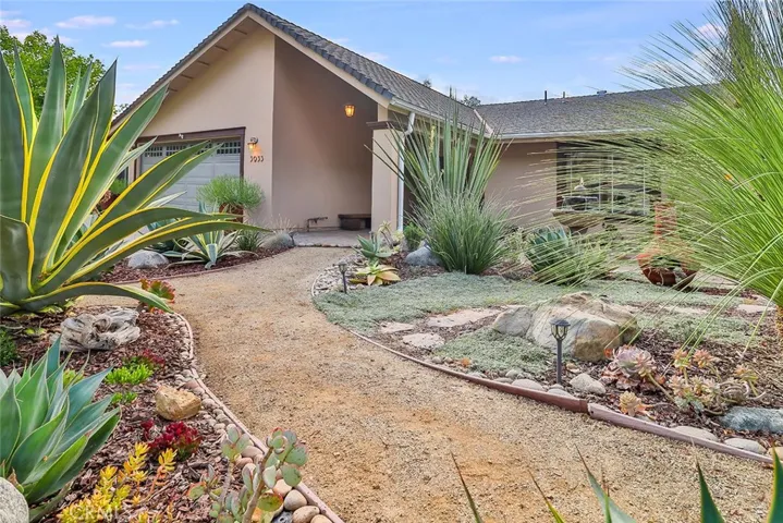 3933 Patrick Henry Place, Agoura Hills, California 91301