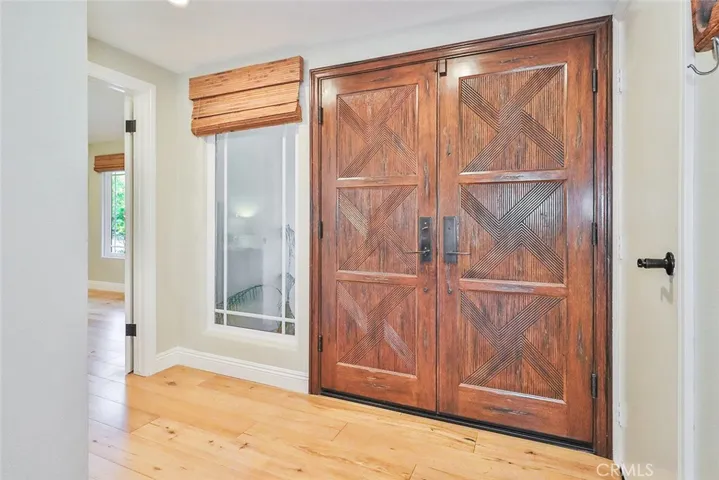 3933 Patrick Henry Place, Agoura Hills, California 91301