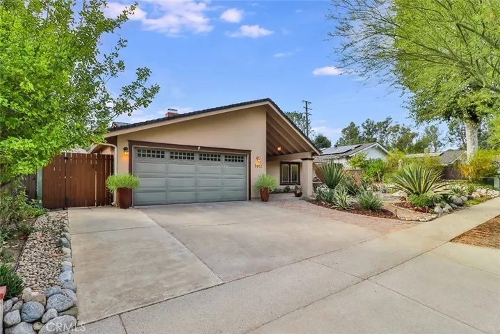 3933 Patrick Henry Place, Agoura Hills, California 91301