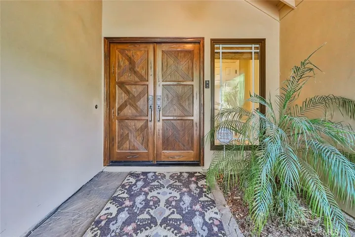 3933 Patrick Henry Place, Agoura Hills, California 91301