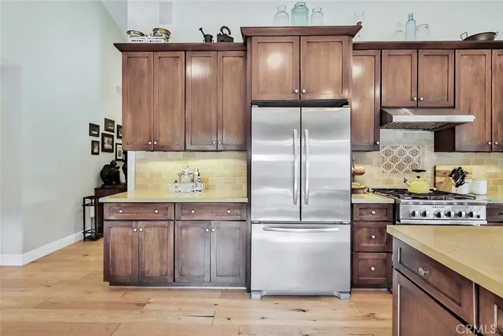 3933 Patrick Henry Place, Agoura Hills, California 91301