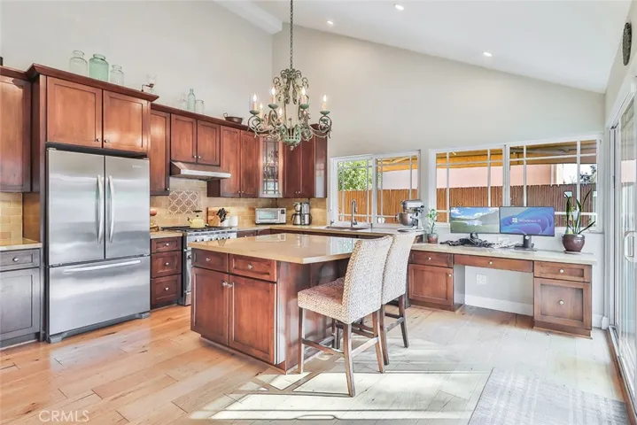 3933 Patrick Henry Place, Agoura Hills, California 91301