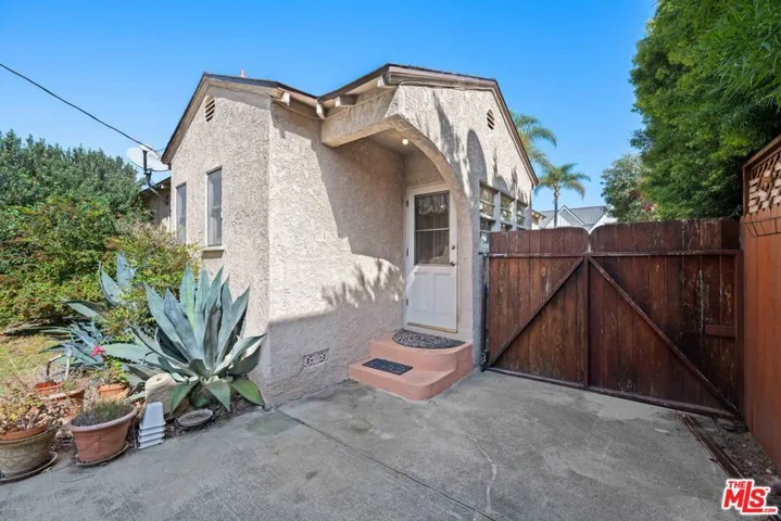 4263 Le Bourget Avenue, Culver City, California 90232