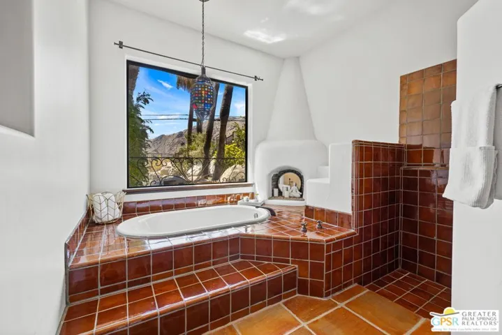 955 W Via Livorno, Palm Springs, California 92262