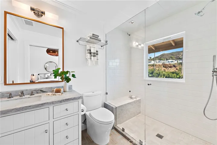 25 Blue Lagoon, Laguna Beach, California 92651