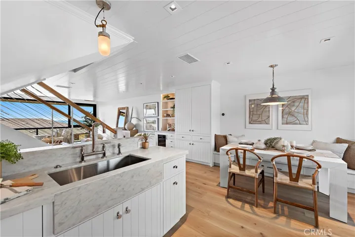 25 Blue Lagoon, Laguna Beach, California 92651